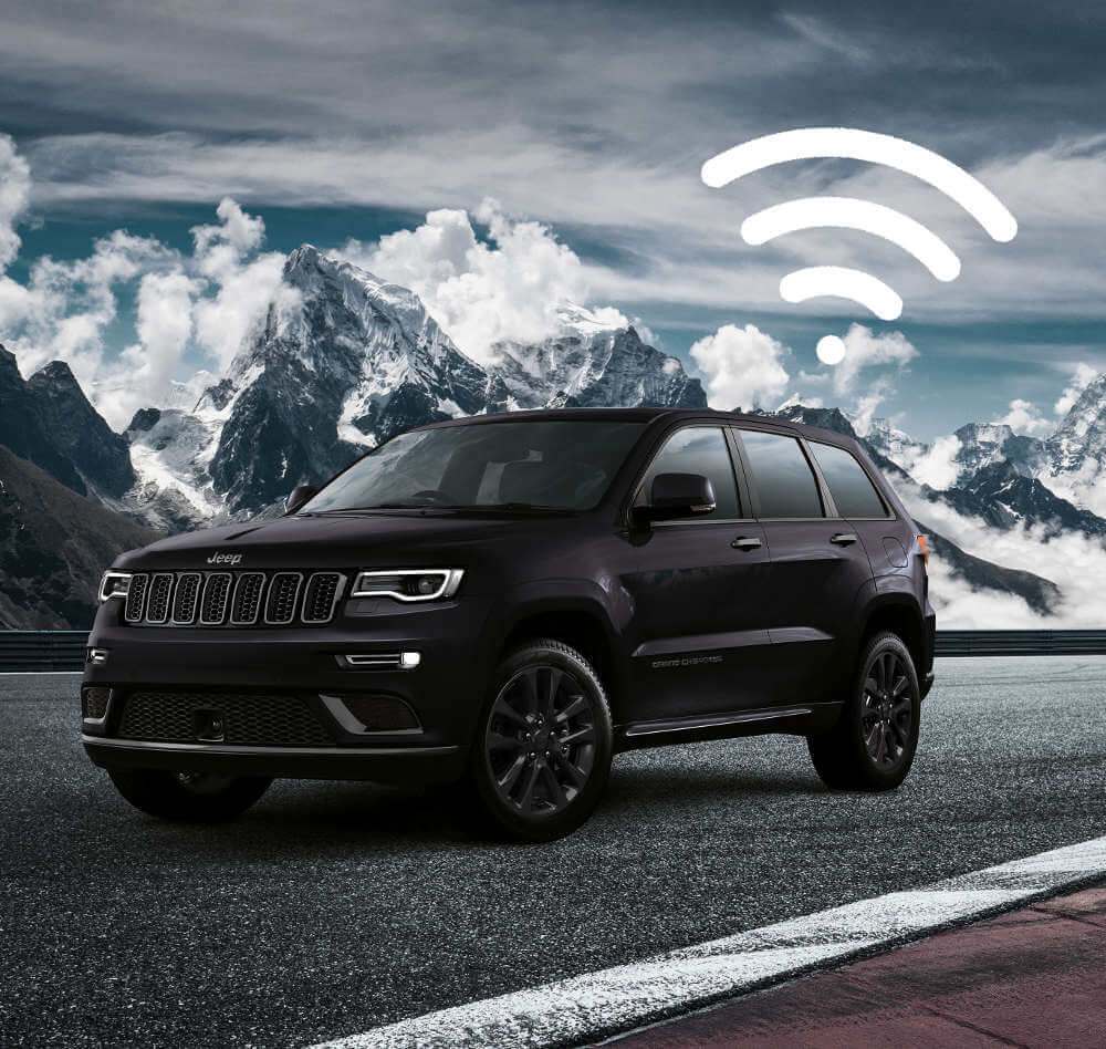 Smartphone und Fahrzeug einfach vernetzt - mit Mopar Connect für Ihren Jeep im Autohaus RKG Markenwelt in Bonn-Beuel