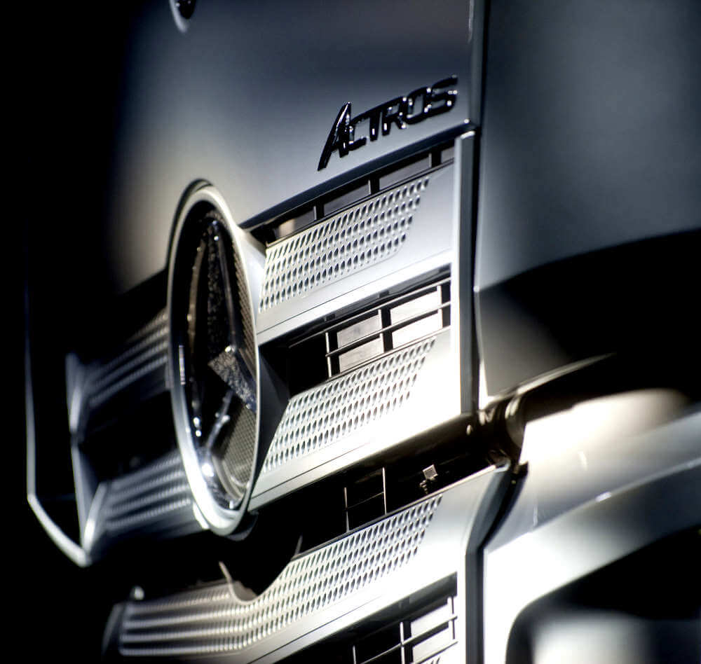 News & Aktuelles rund um die Mercedes-Benz Trucks - erfahren Sie alles wissenswerte über die LKW mit Stern bei der RKG